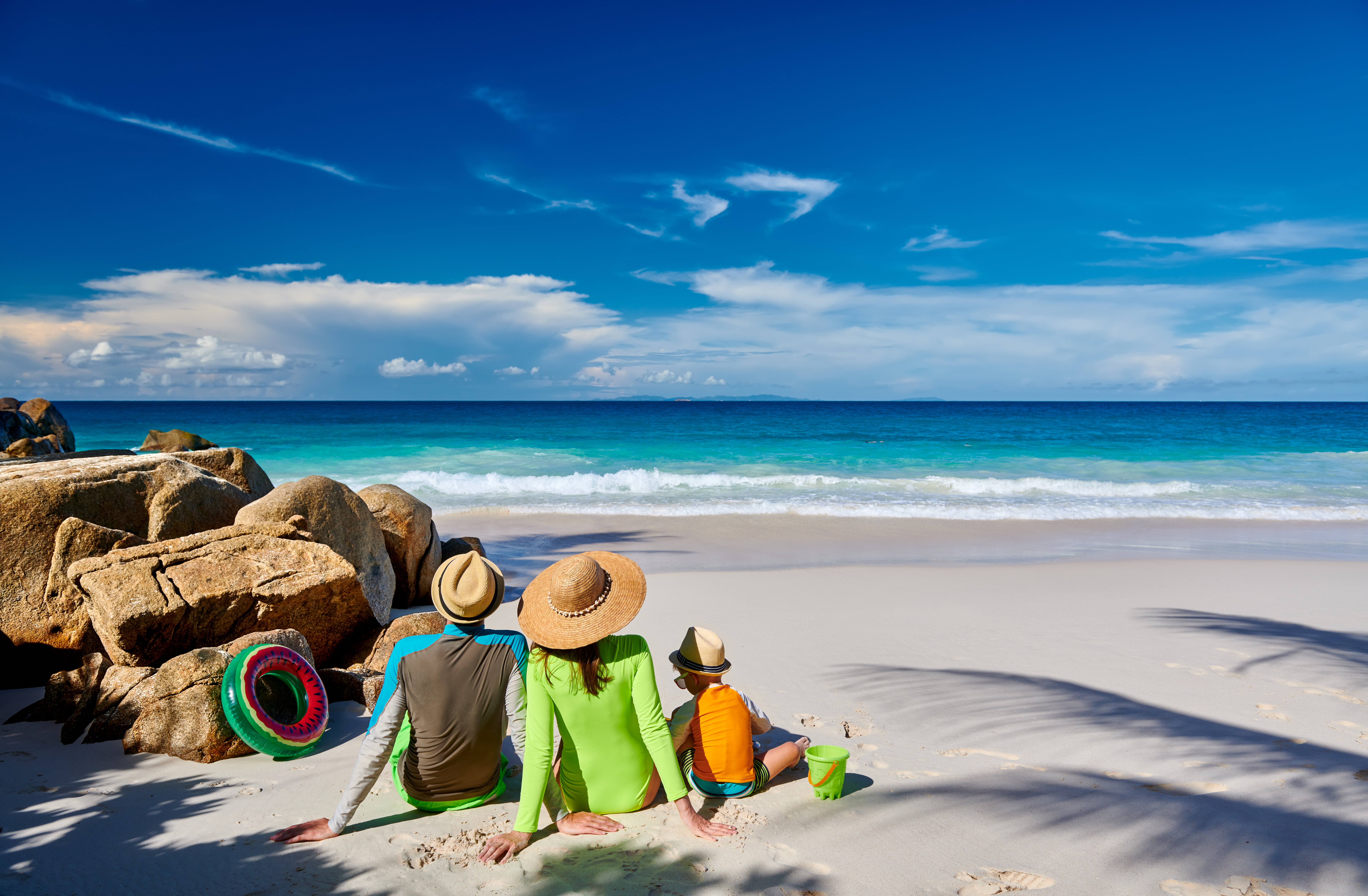 Moving to Australia from the UK: a complete guide family with three year old boy on beach 2026 03 09 08 13 46 utc