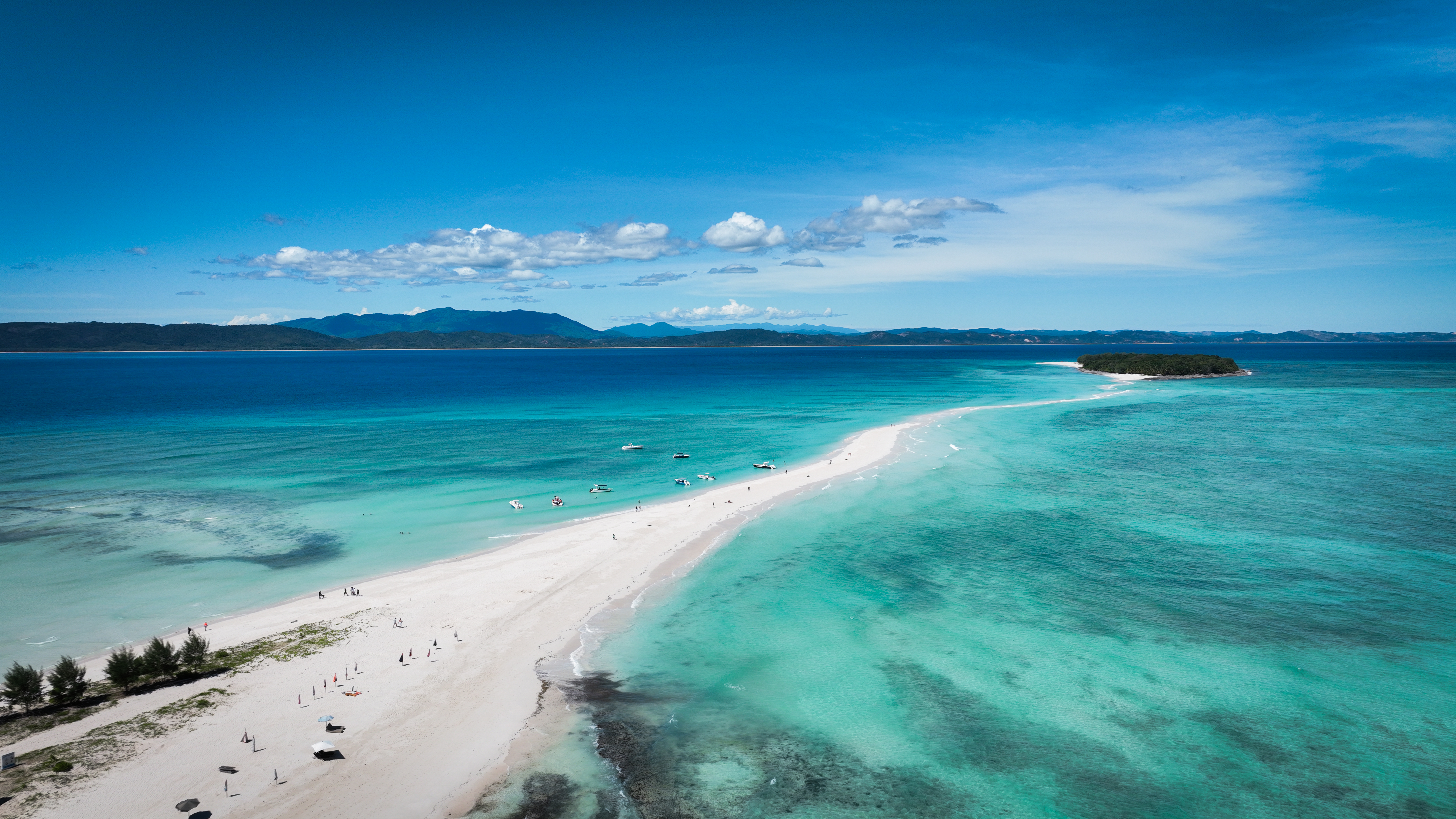 aerial view of nosy iranja island showcasing white 2026 03 16 01 26 22 utc