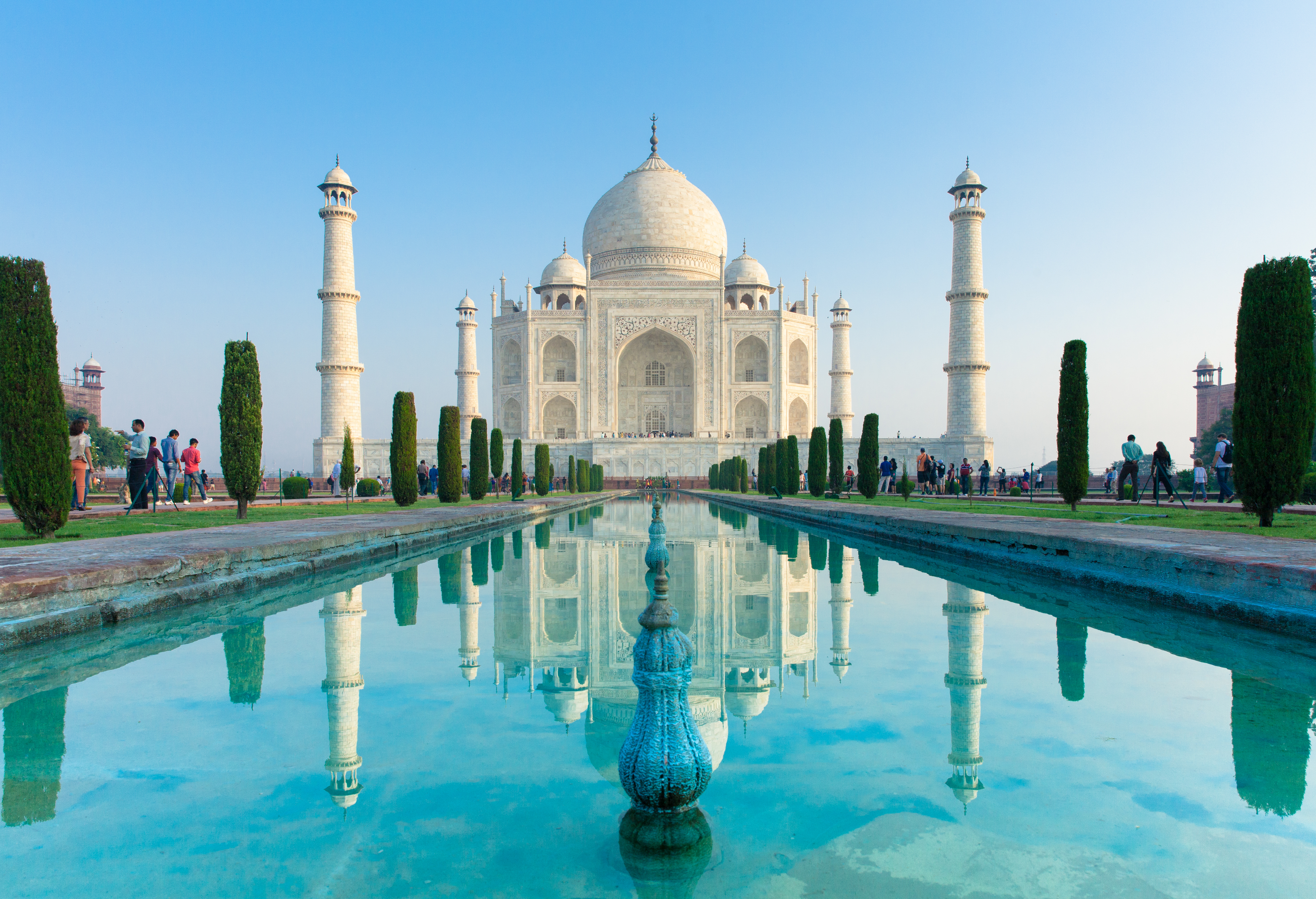the view of taj mahal at sunrise agra india 2026 03 09 08 15 14 utc