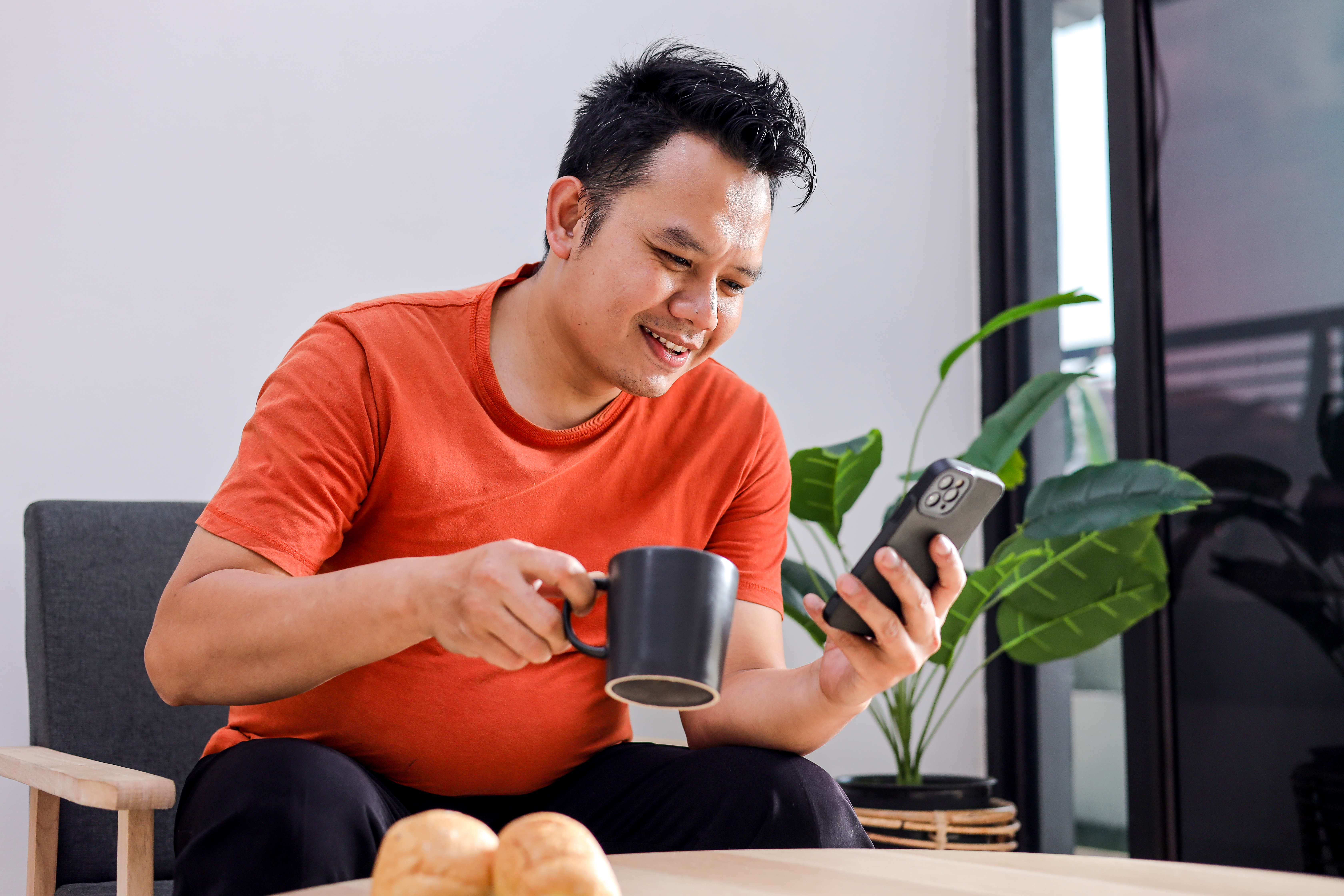OrbitRemit vs EzyRemit: which is best for sending money from Australia?