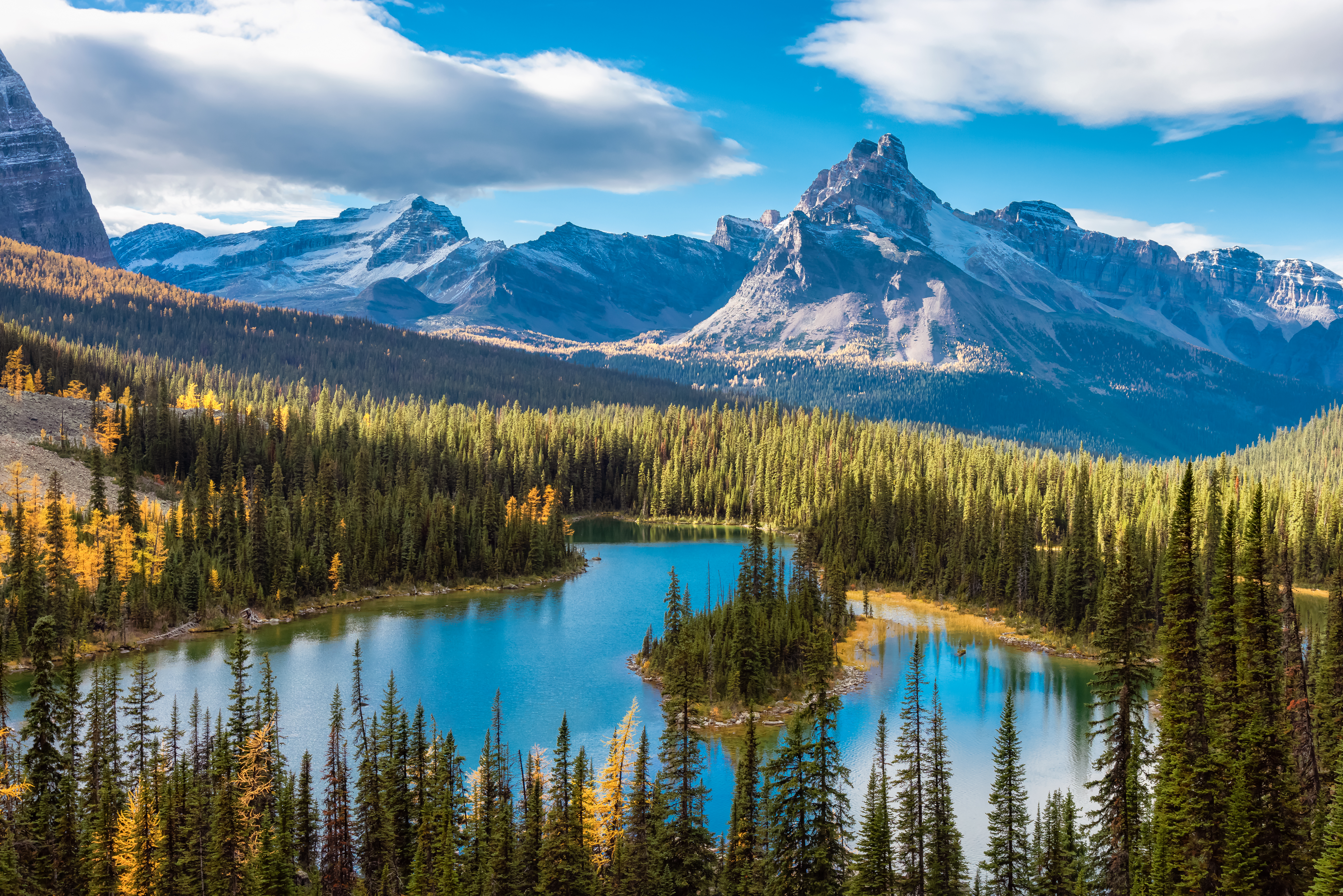 scenic view of glacier lake with canadian rocky mo 2026 03 25 00 06 55 utc