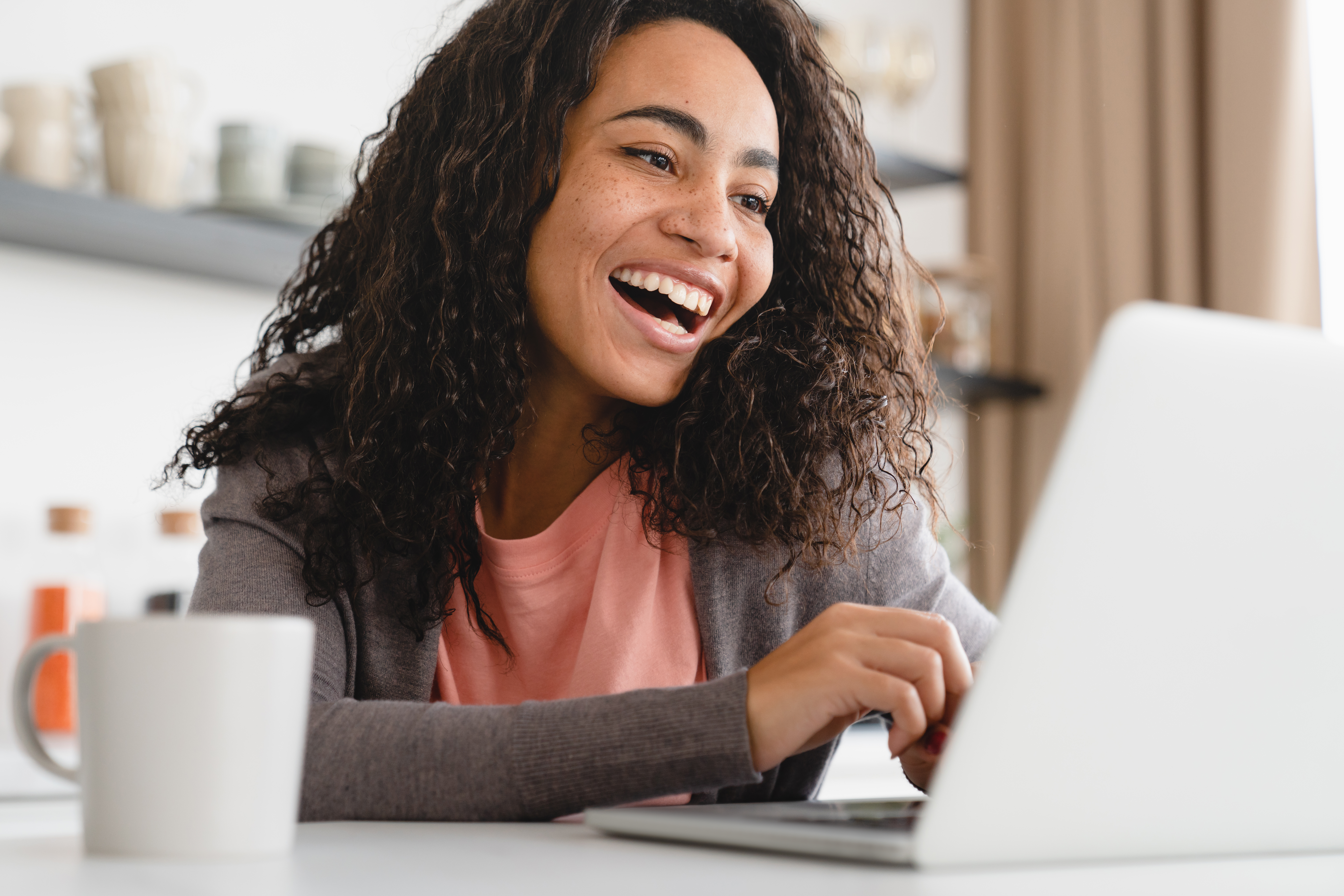 OrbitRemit vs Western Union: sending money from Australia compared
